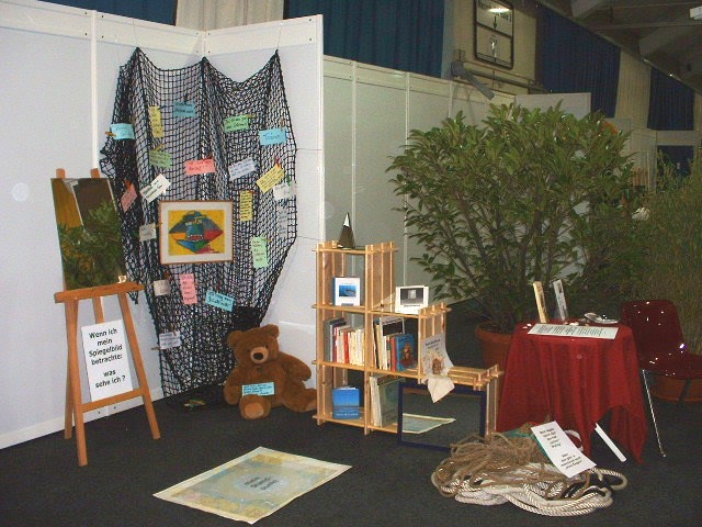Messestand03.JPG